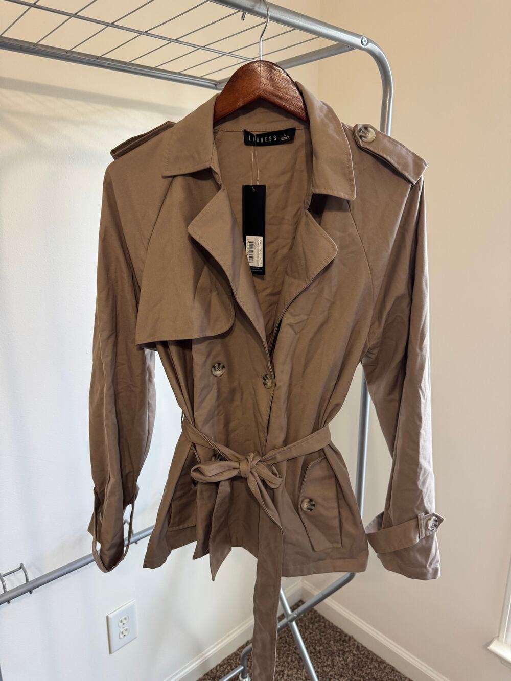 Lioness Revolve Cropped Lioness Cropped Trencherous Coat - Mushroom NWT Sz L